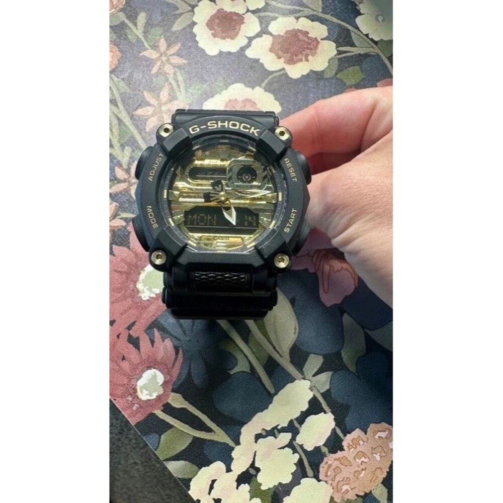 Brand new! G shock men’s watch